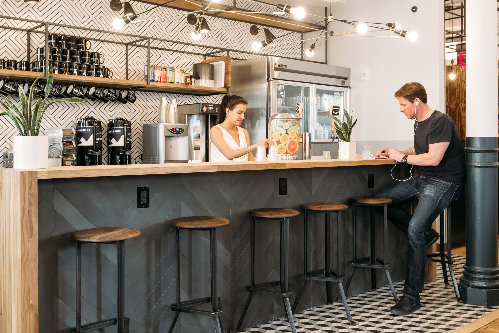 WeWork One City Center image 5