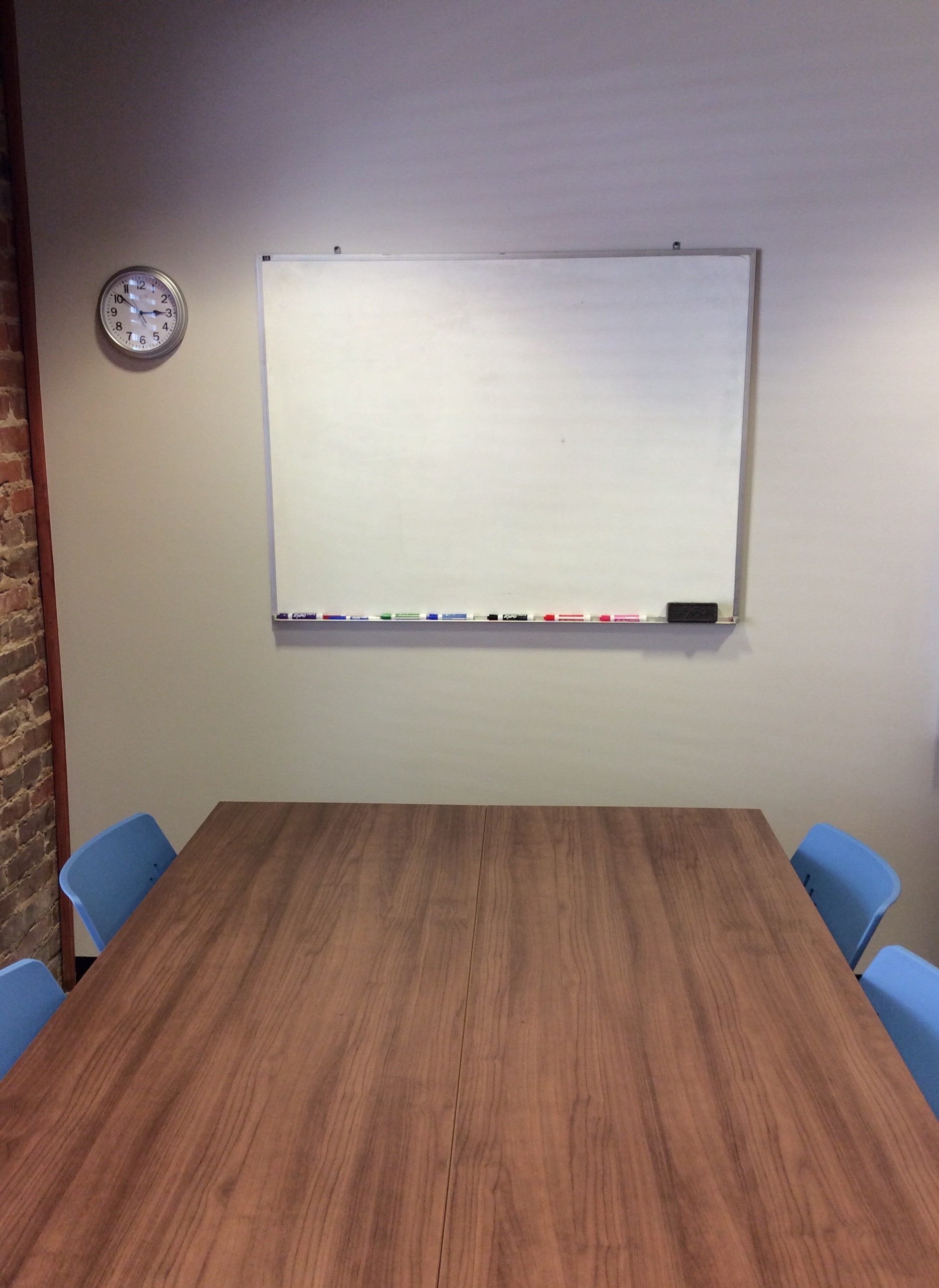 Coworking Station image 5