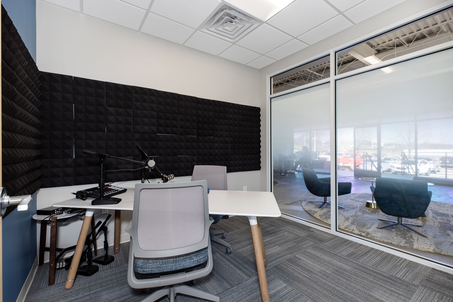 Mathead Coworking image 4