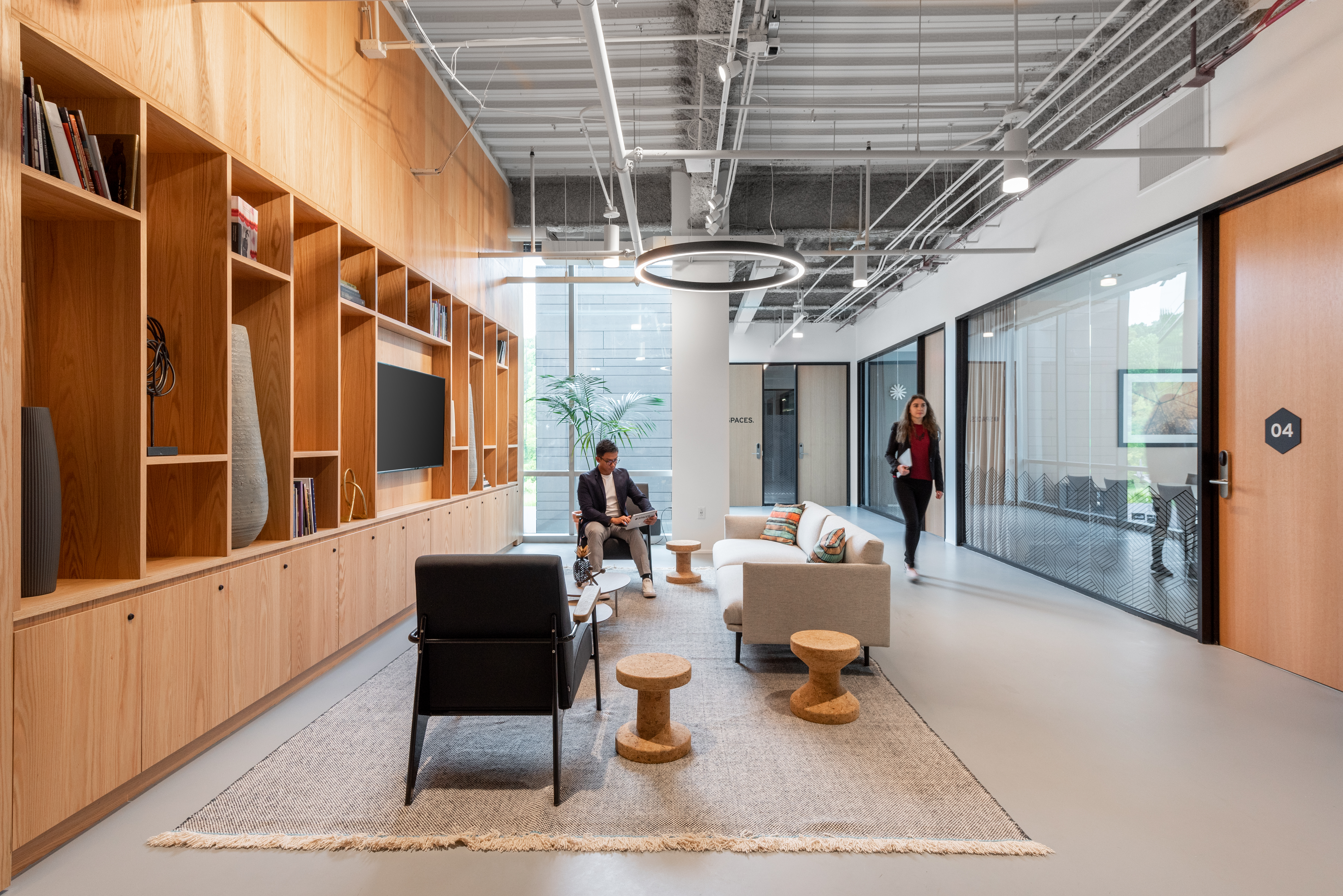 Spaces - North Carolina, Raleigh - Spaces Crabtree Terrace image 3