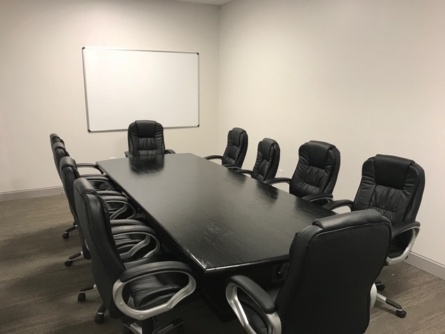 Station Square image 3