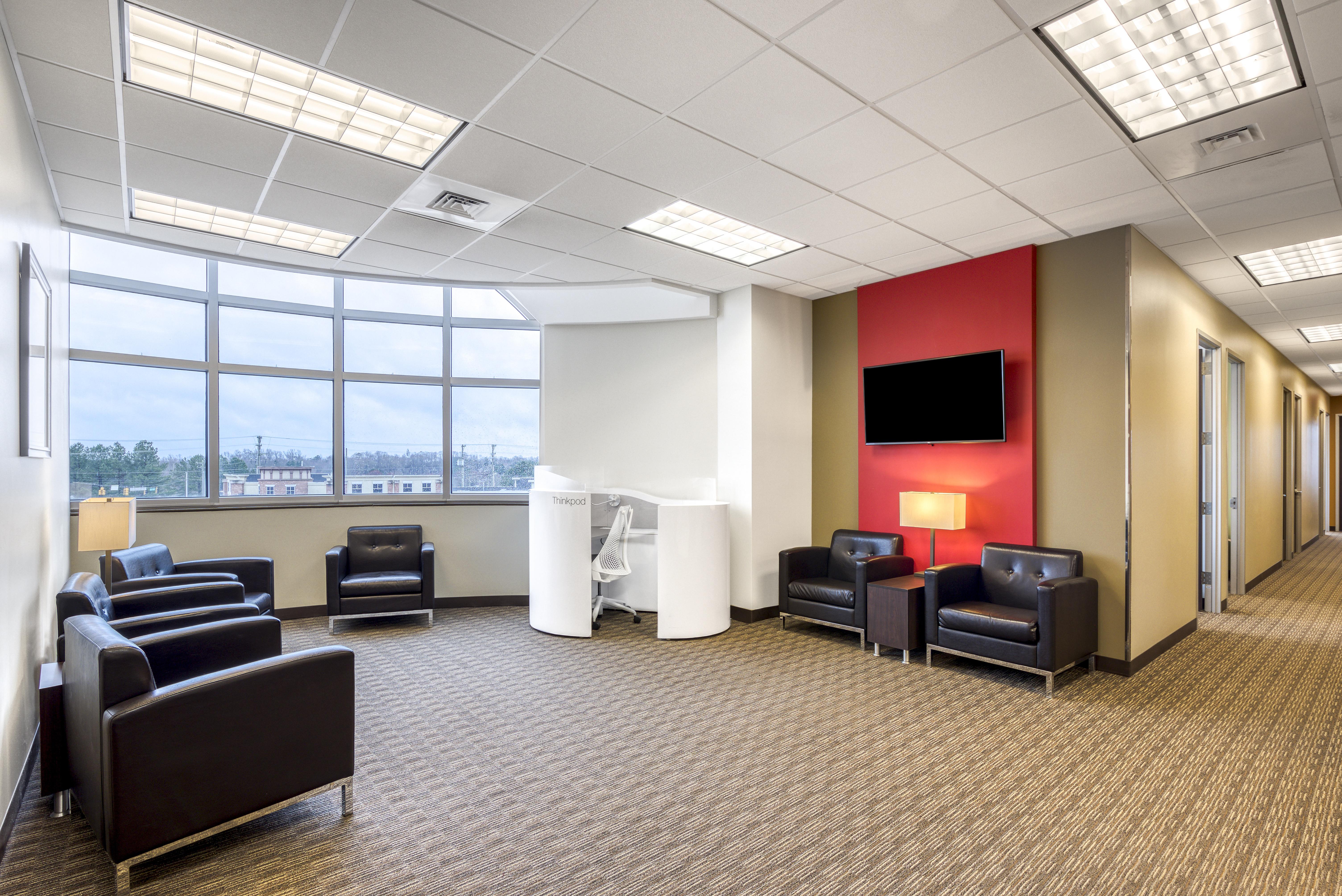 Regus - North Carolina, Winston-Salem - St. George Square image 5