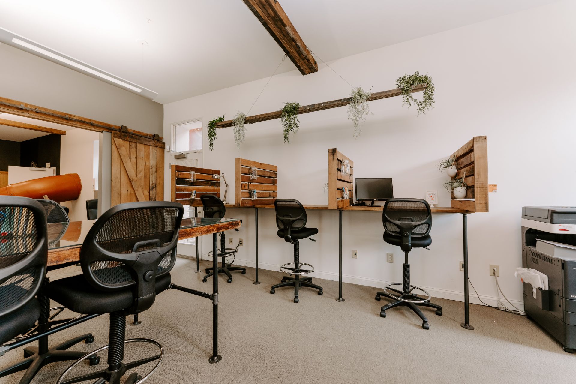 The Living Room image 4