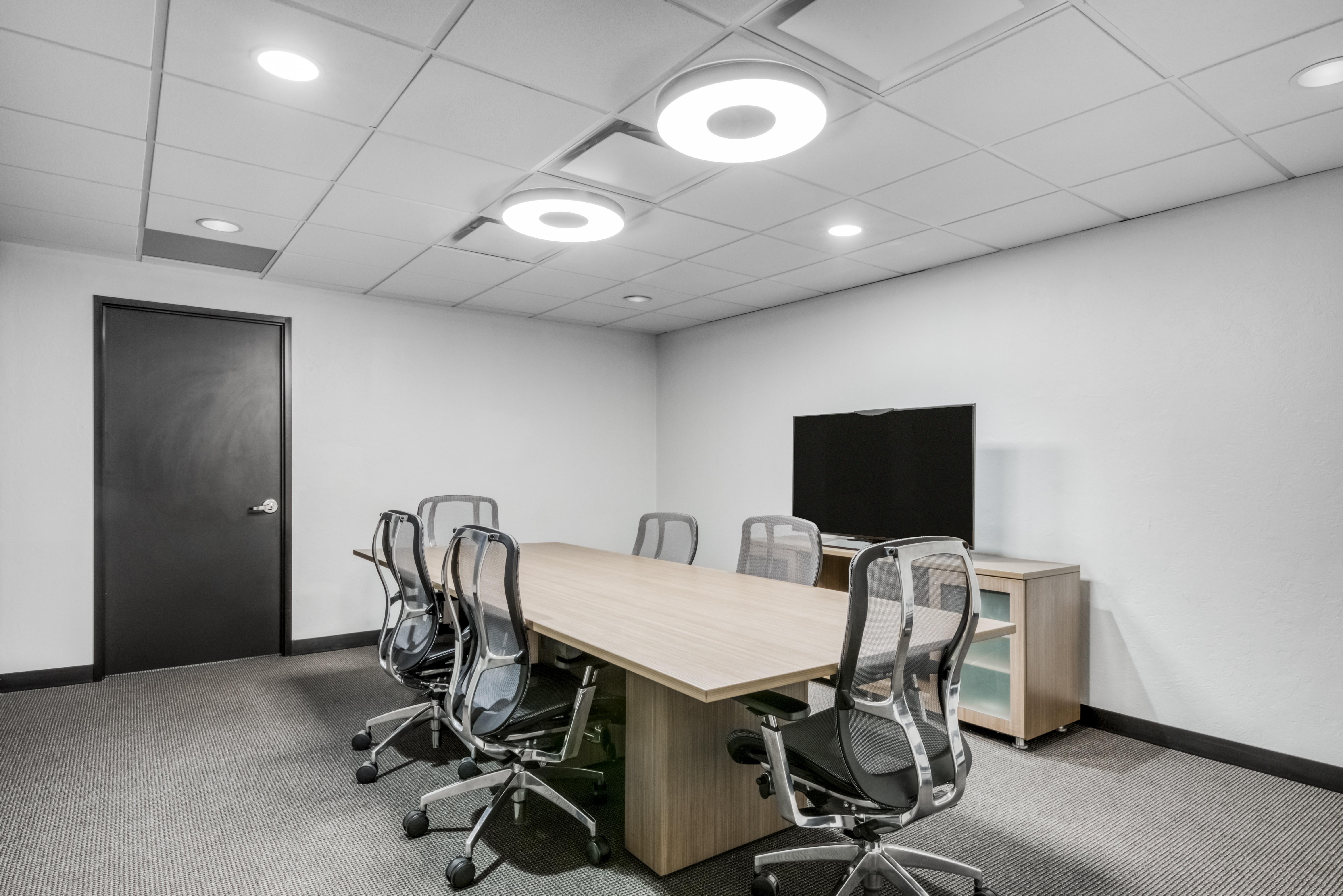 Regus - Oklahoma, Oklahoma City - Park Avenue image 4