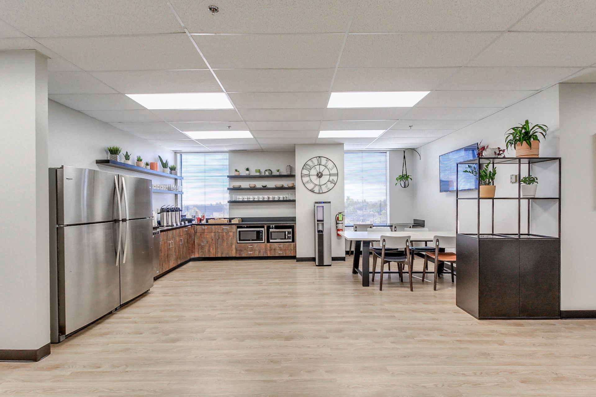 Union Plaza Business Center image 5