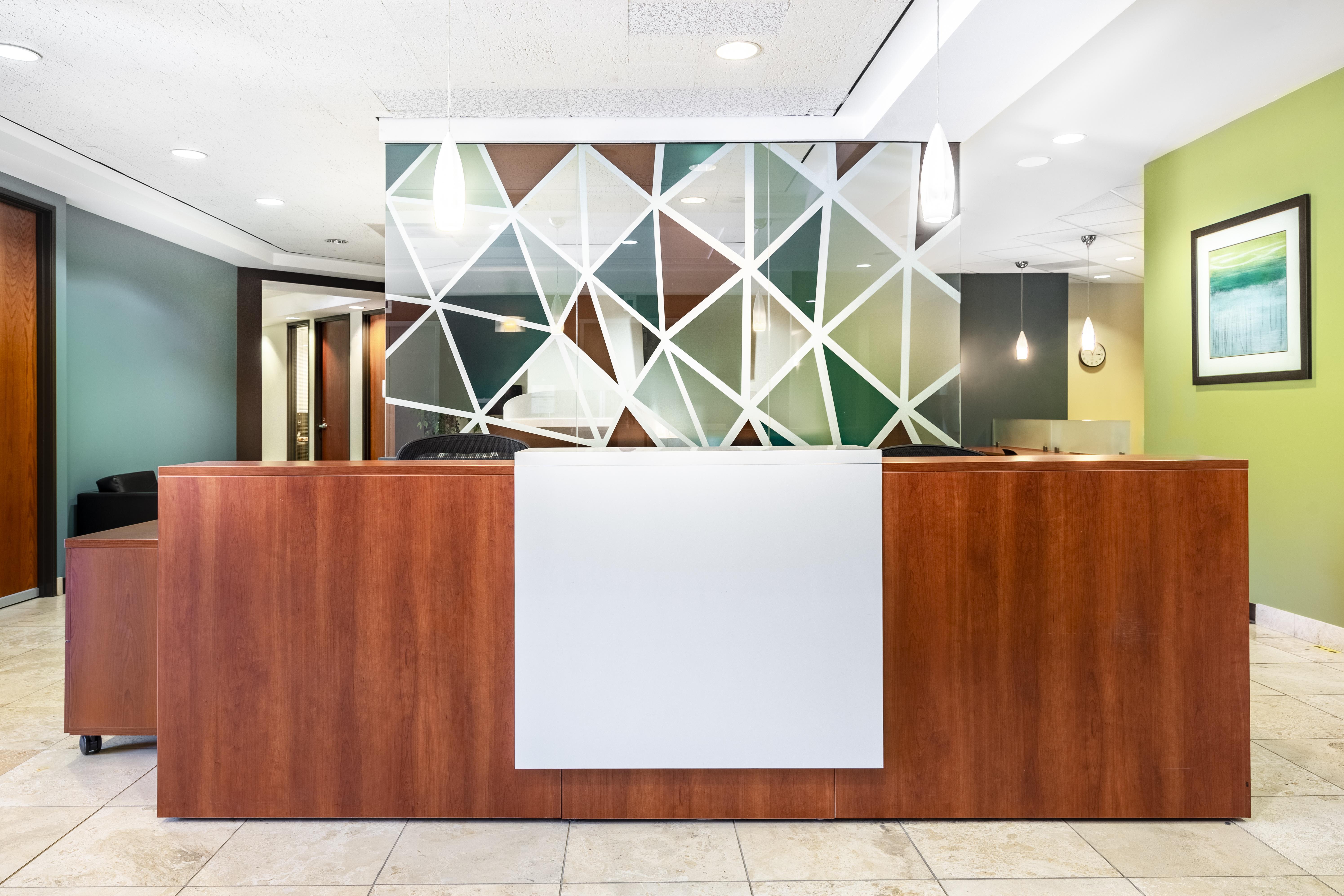 Regus - Oregon, Lake Oswego - Centerpointe image 2