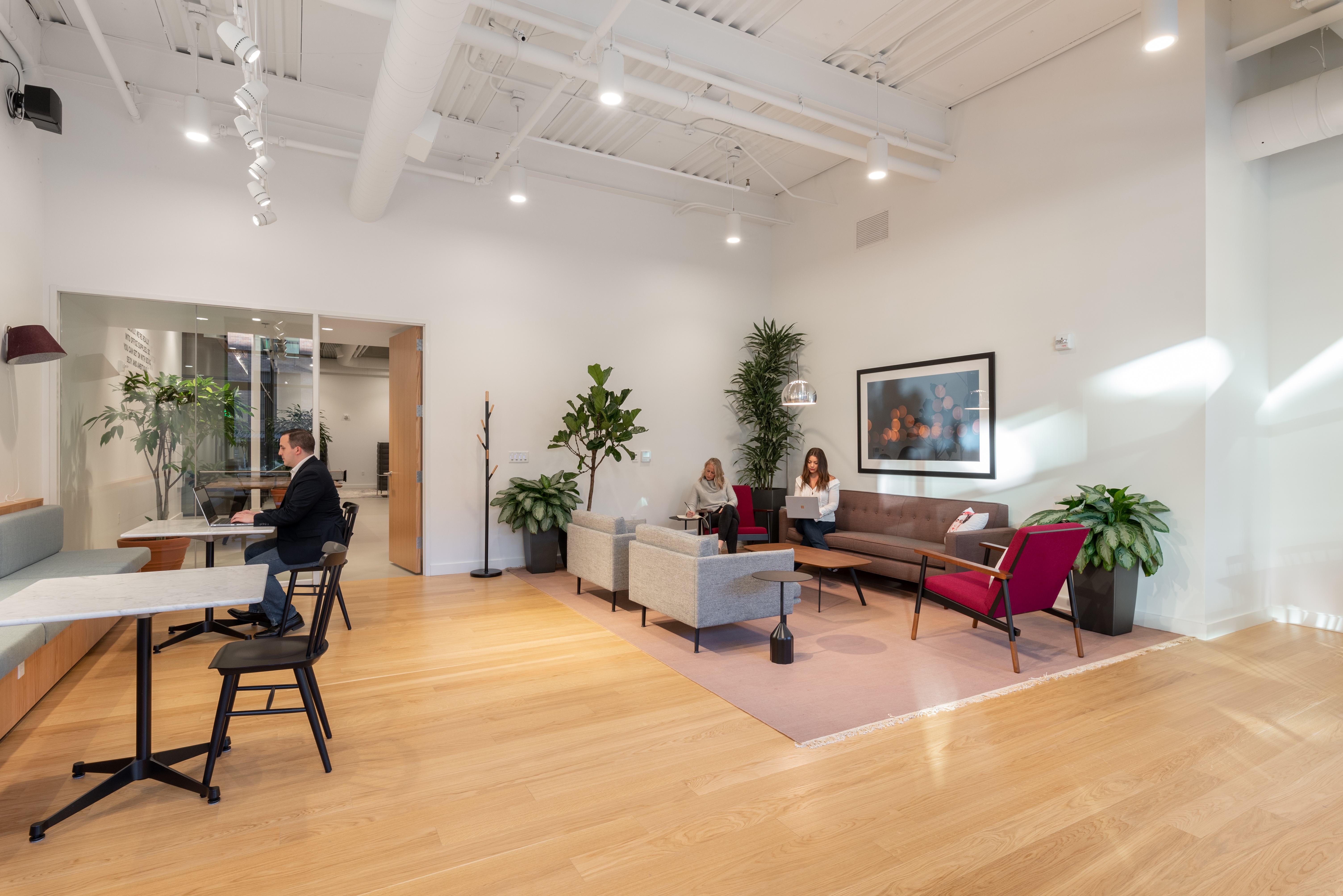 Spaces - Oregon, Portland - Spaces Slabtown image 4