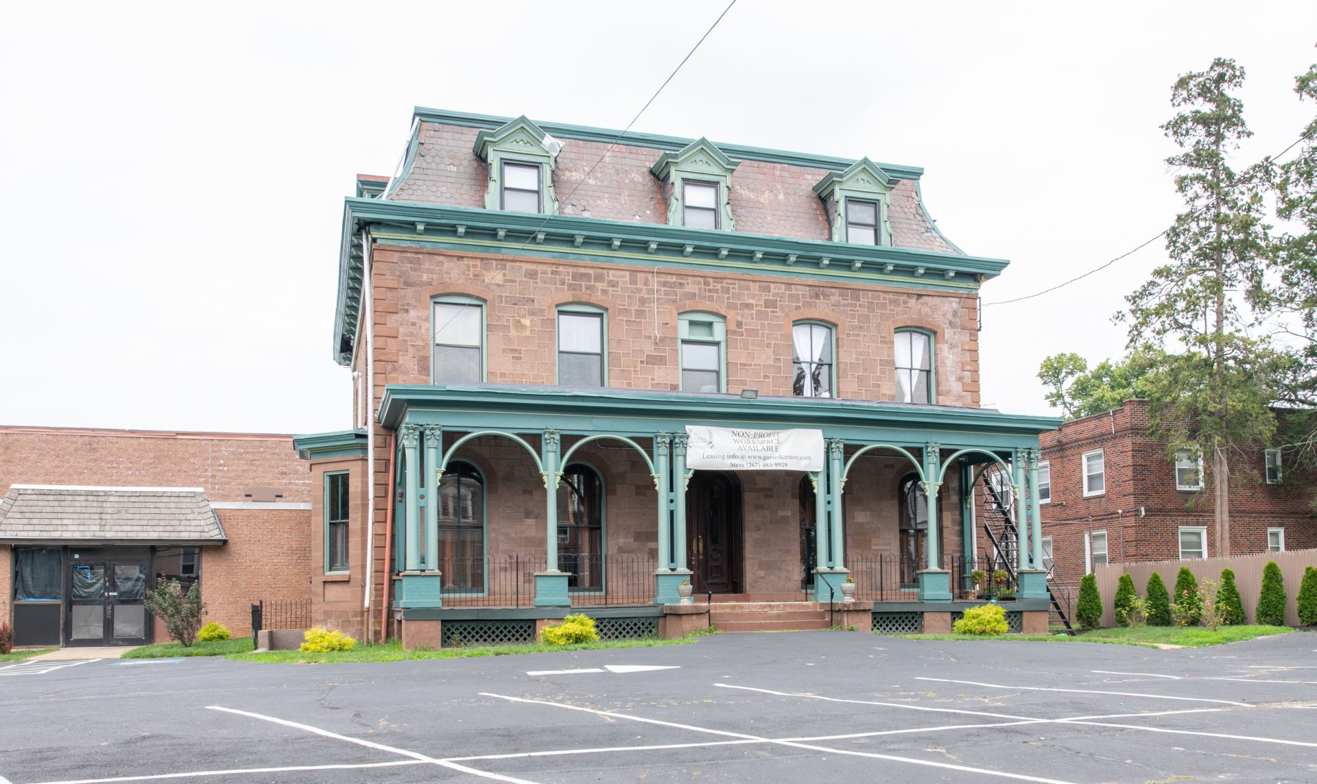 Garsed Center image 2