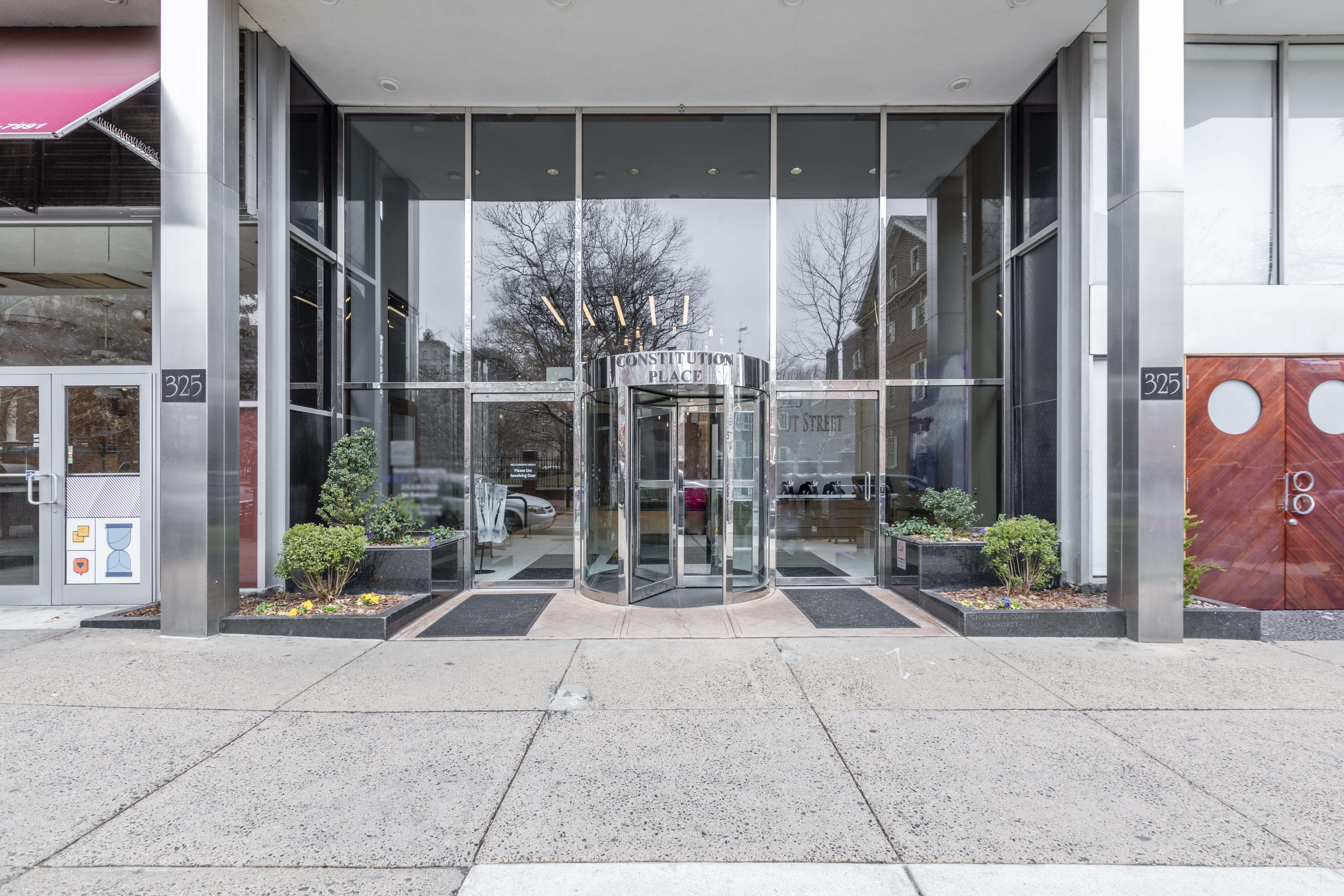 Regus - Pennsylvania, Philadelphia - Chestnut Street image 1