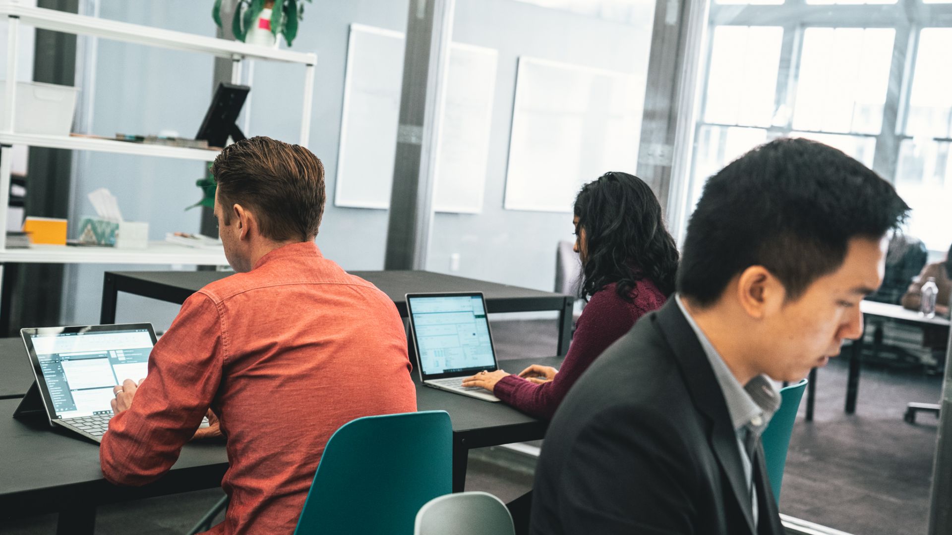 Avenu:RevvOakland image 4