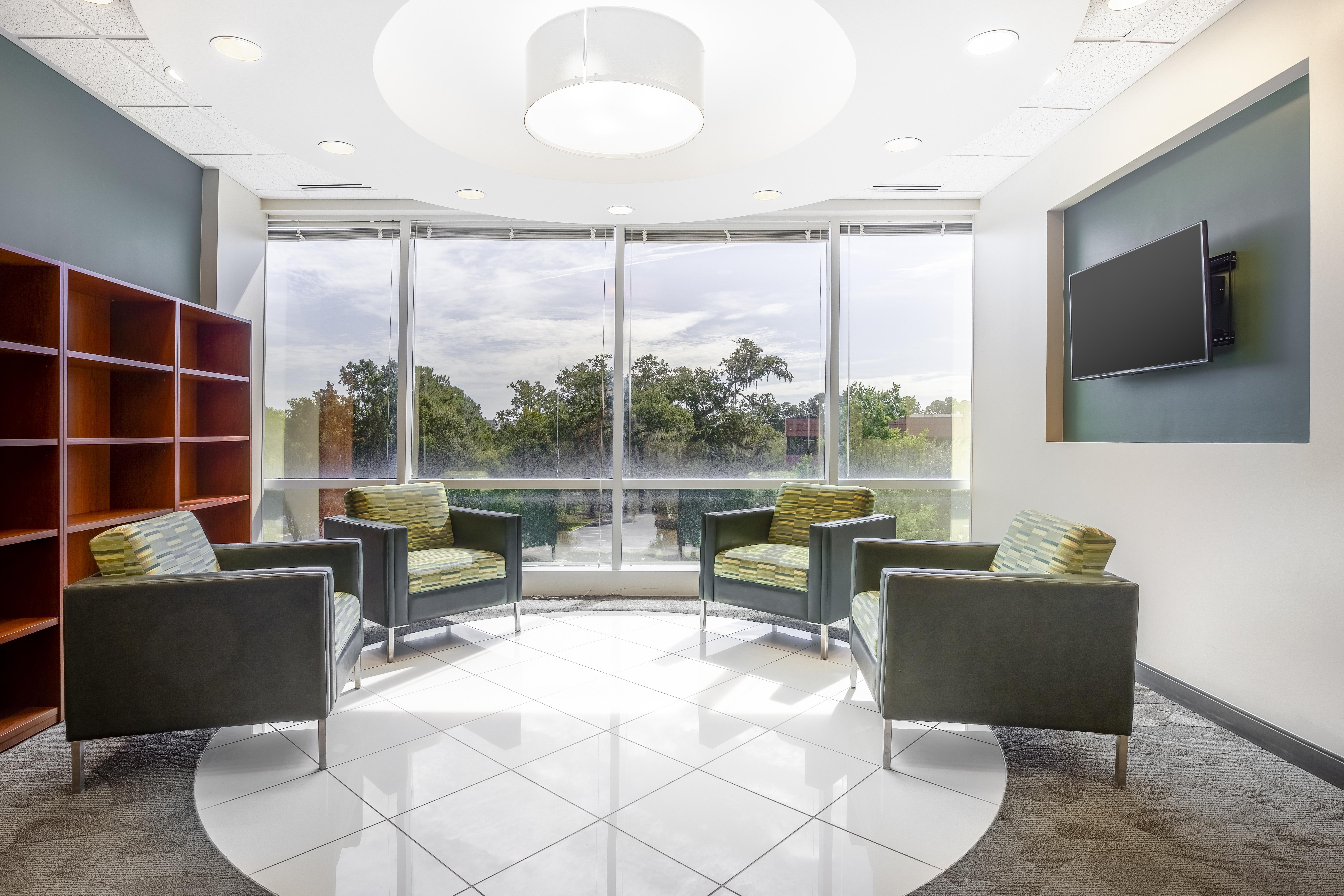 Regus - South Carolina, Charleston - Faber Center image 5