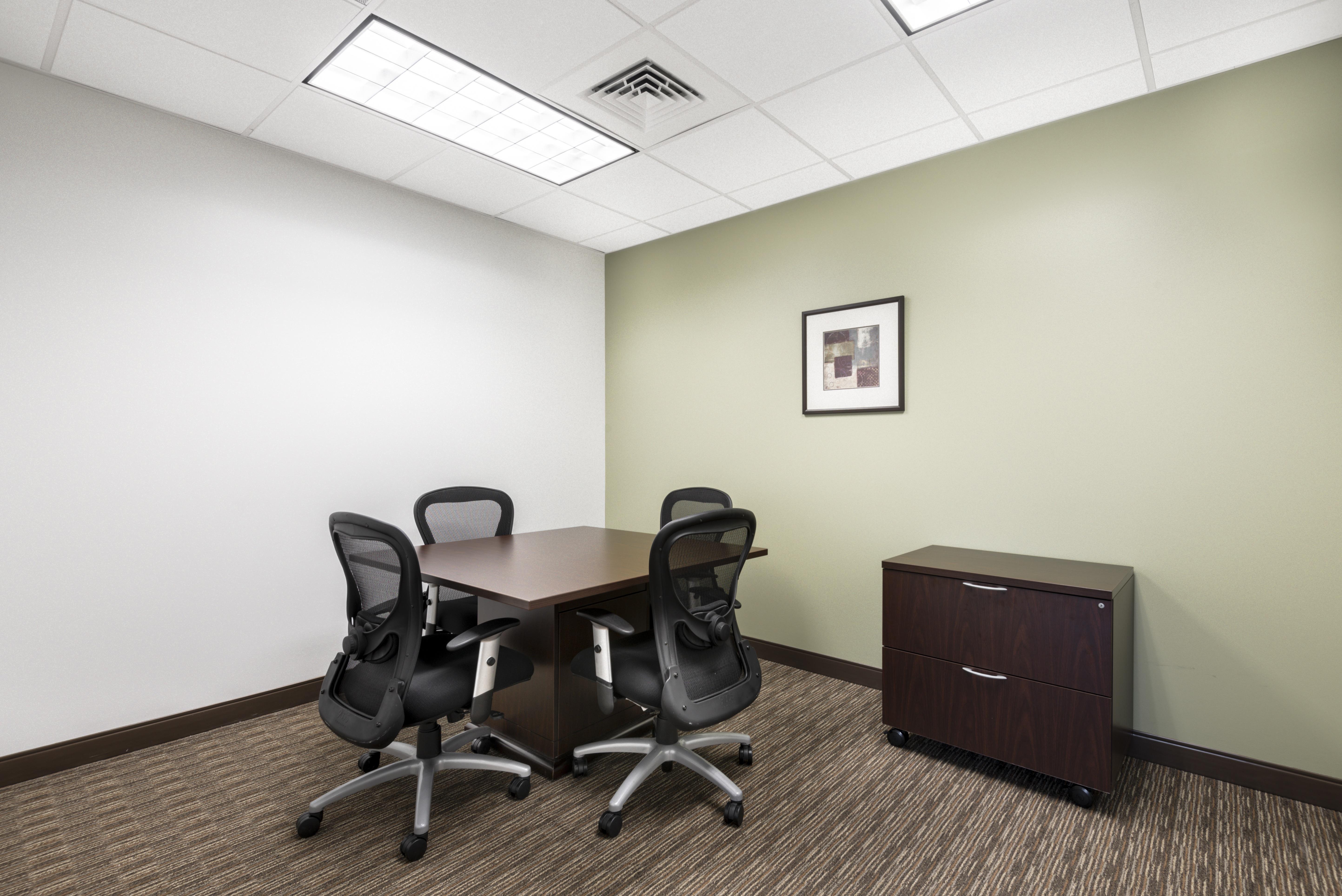 Regus - South Carolina, Greenville - Downtown - NOMA Tower image 4