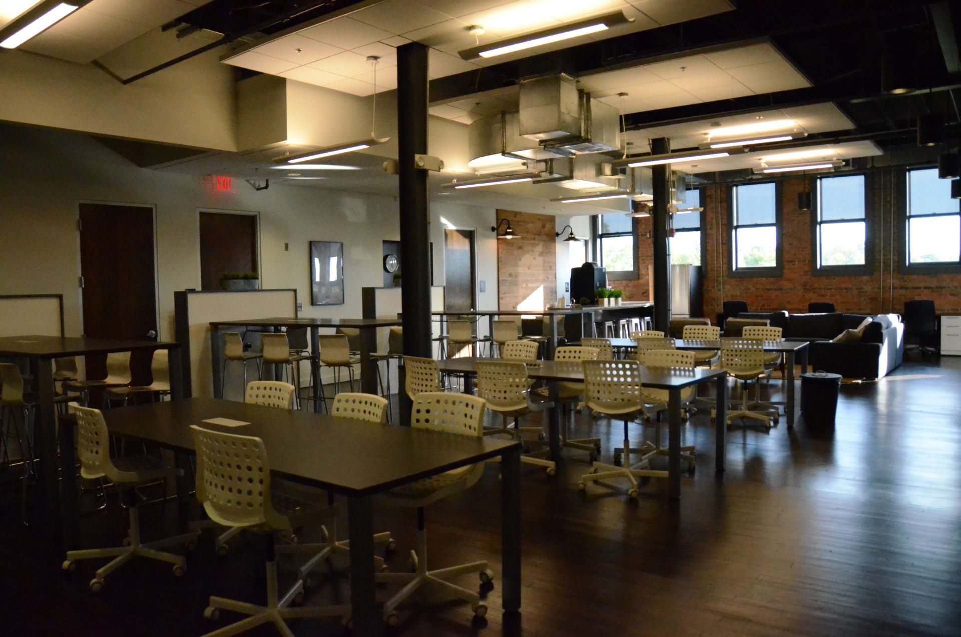 Collision Cowork image 2