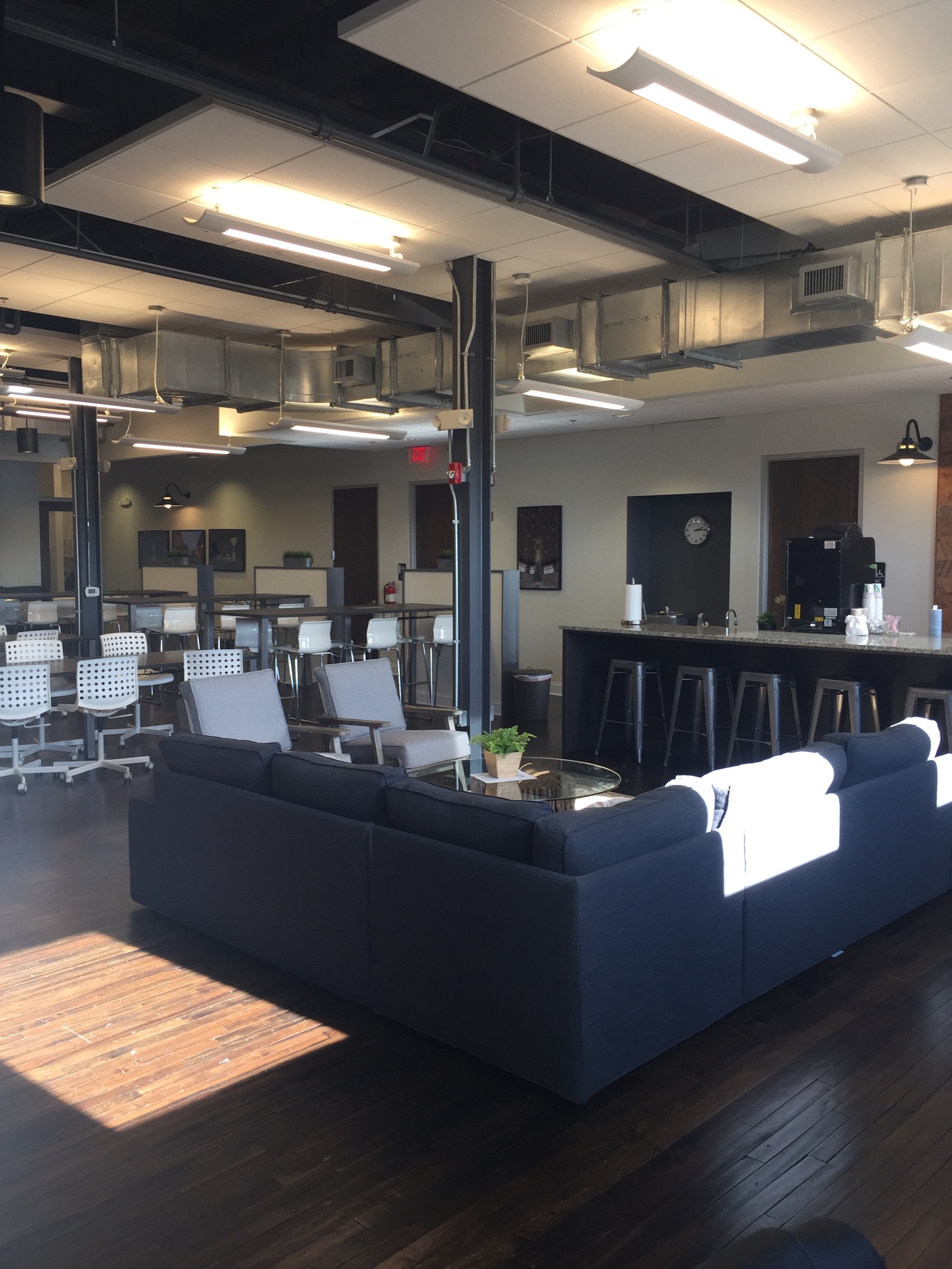 Collision Cowork image 3