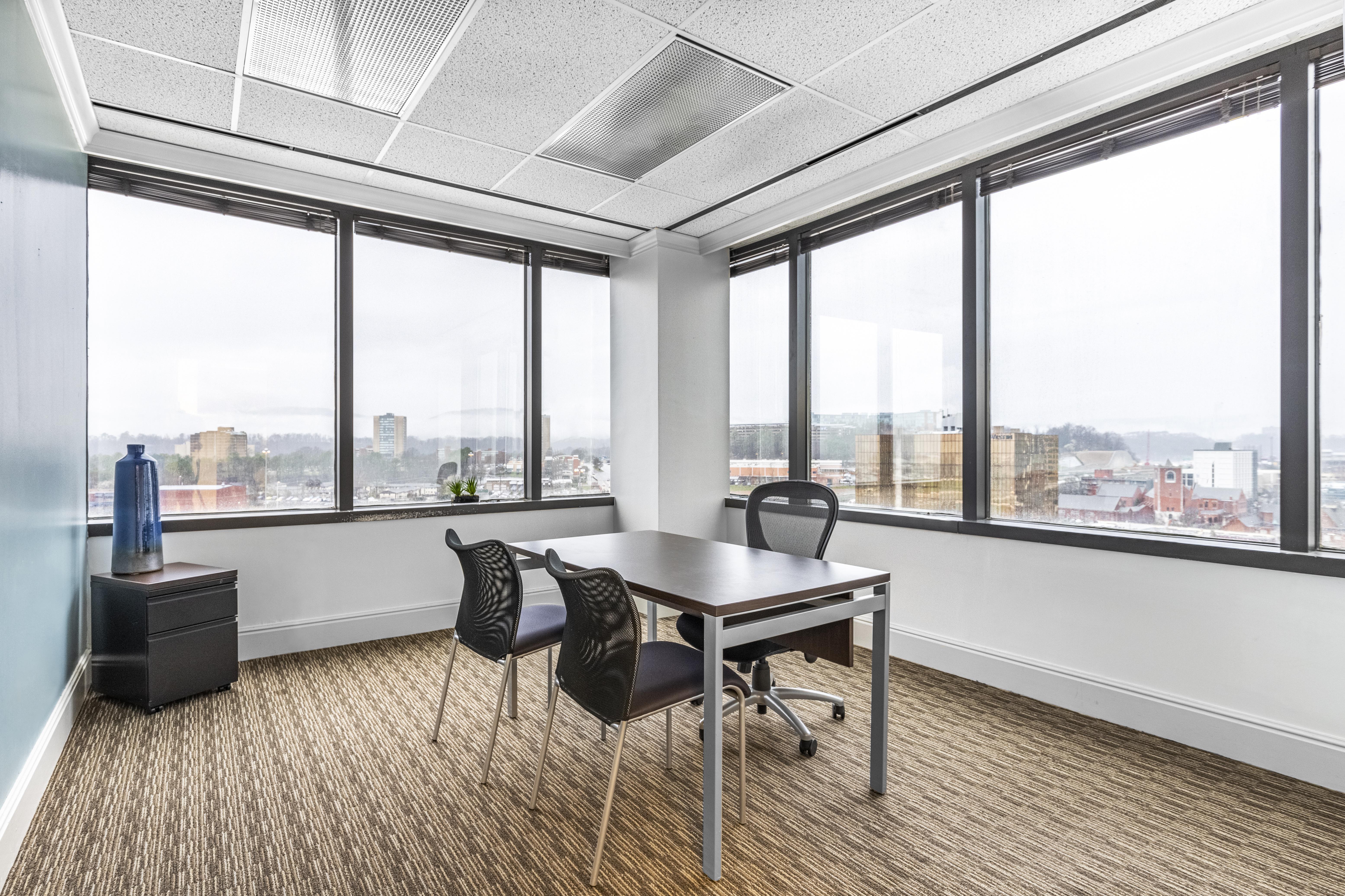 Regus - Tennessee, Chattanooga - Tallan Financial Center image 3