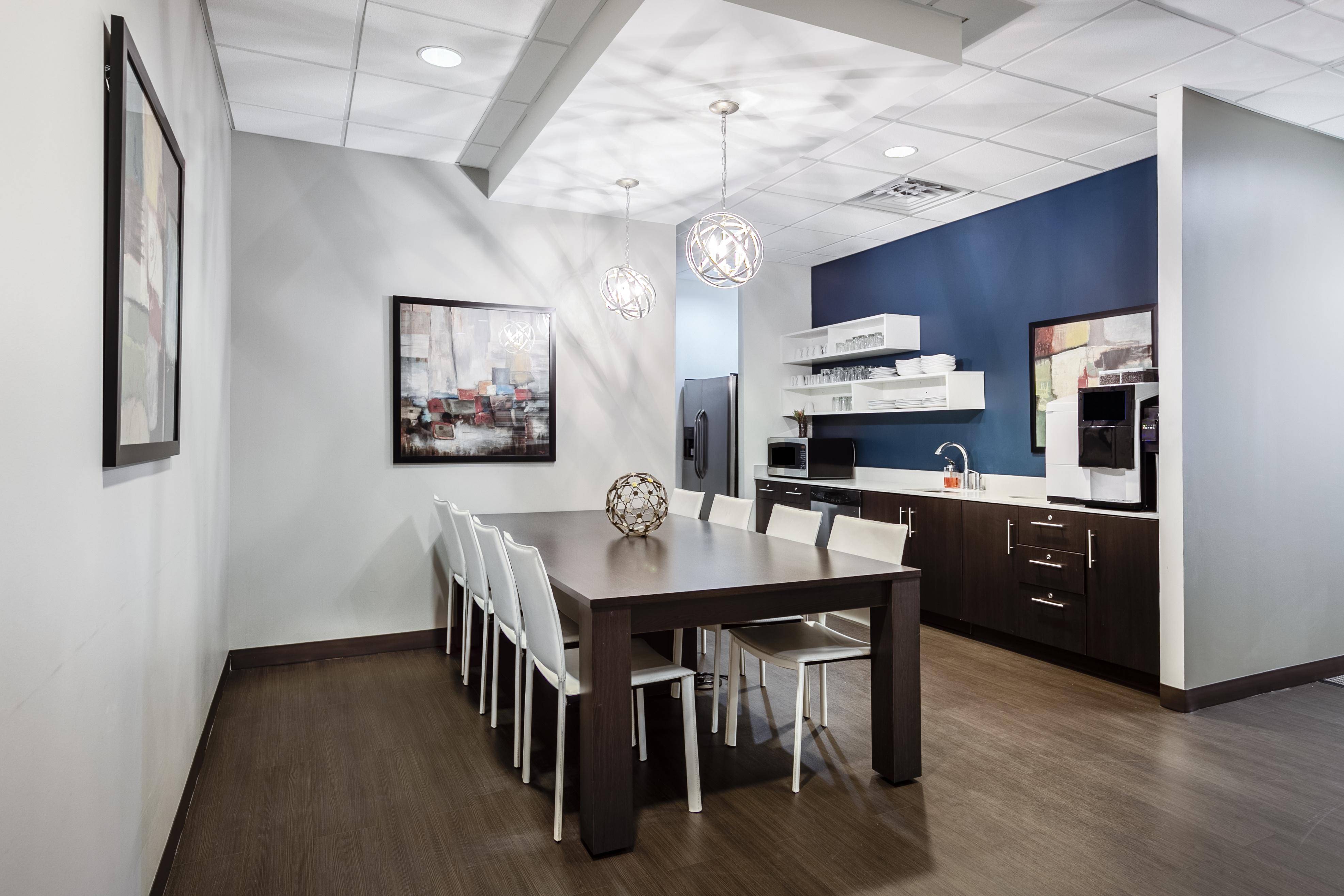 Regus - Tennessee, Murfreesboro - The Avenue Murfreesboro image 5