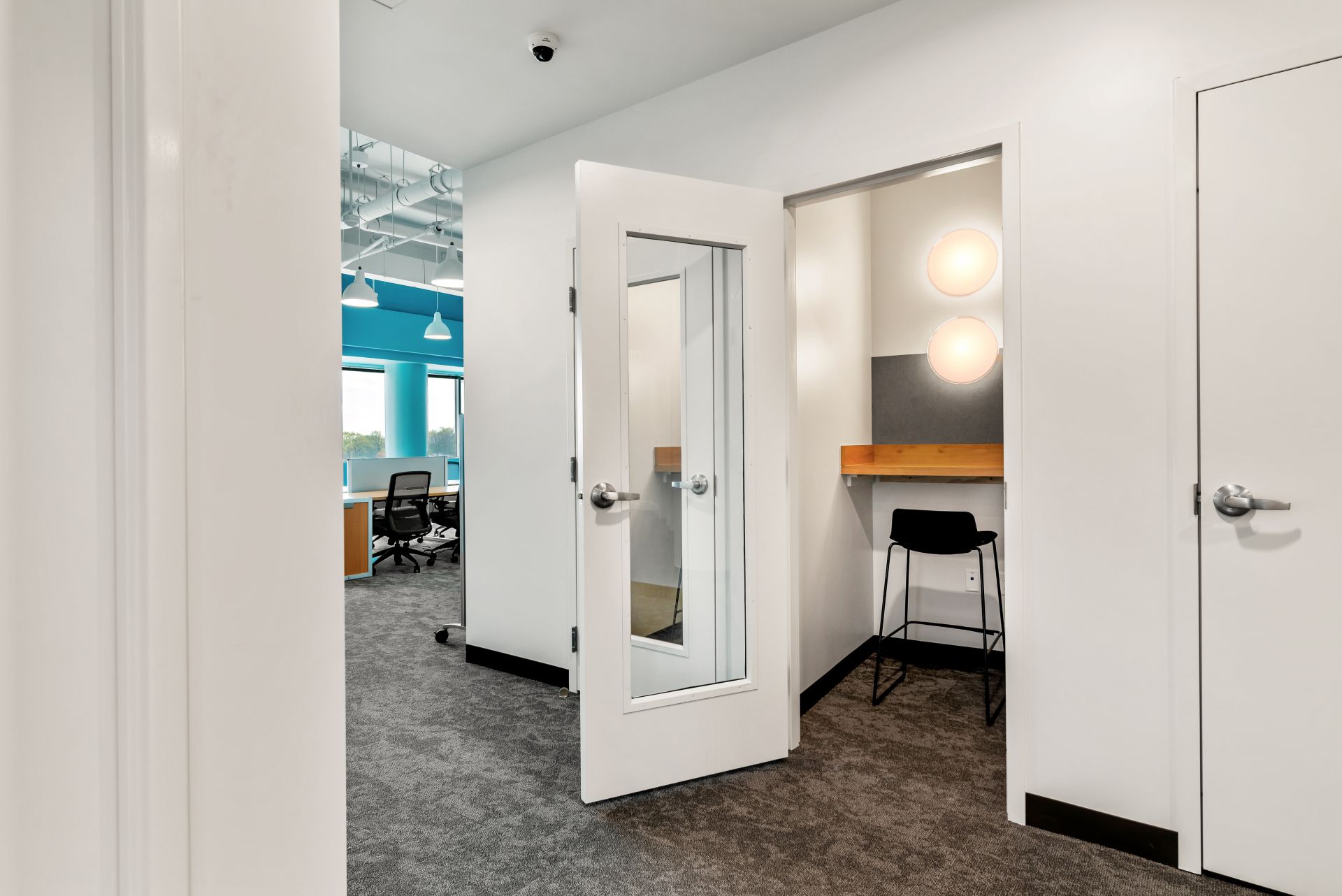 e|spaces Burton Hills image 2