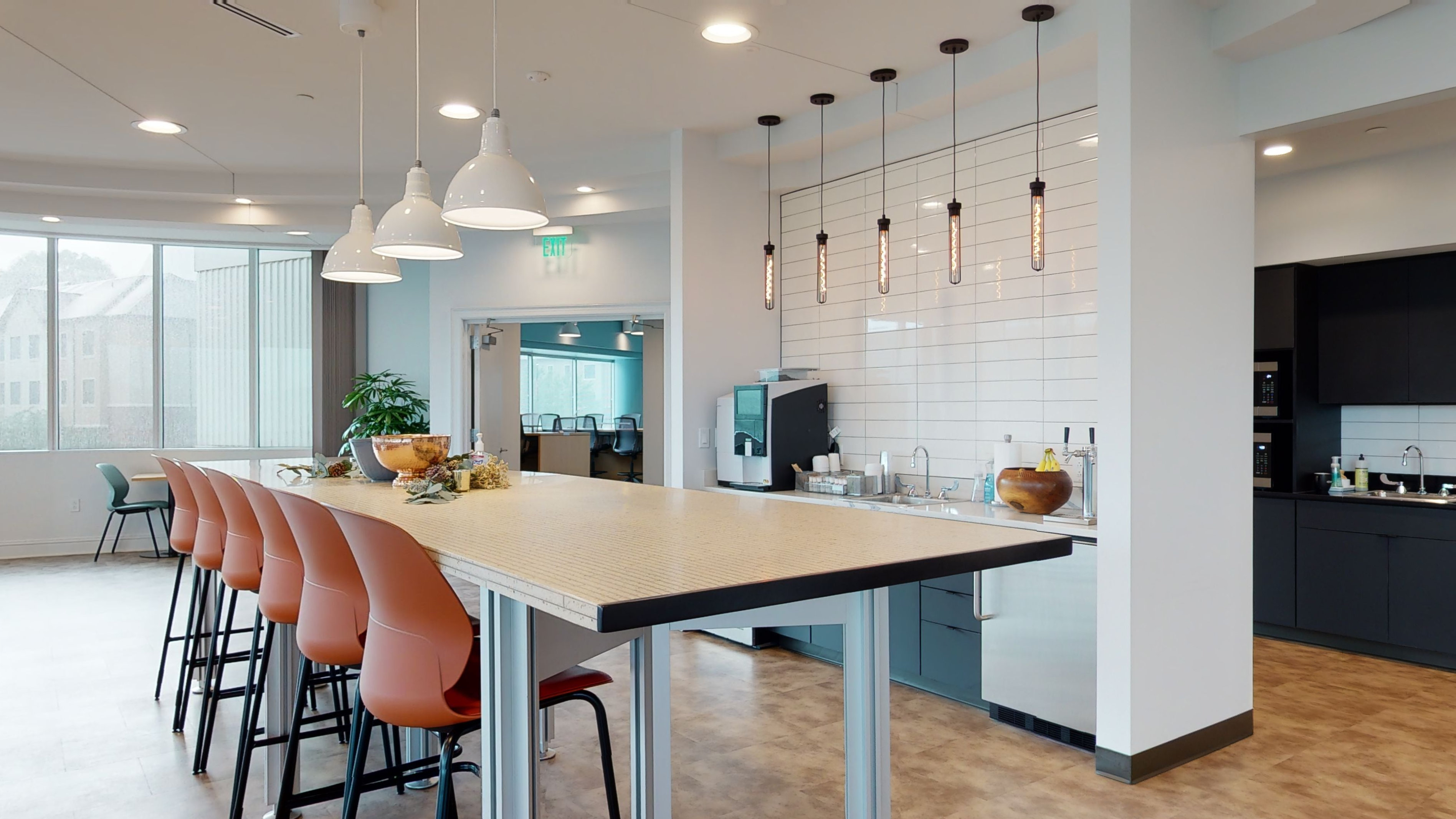 e|spaces Burton Hills image 3