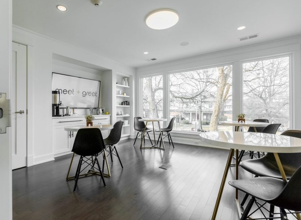 meet + greet image 2