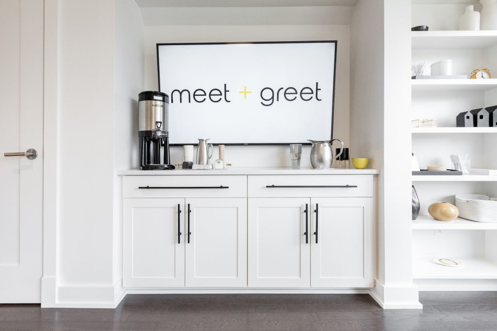 meet + greet image 5