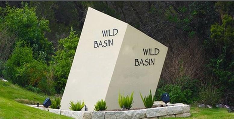 ExecutiveWorkspace image 2