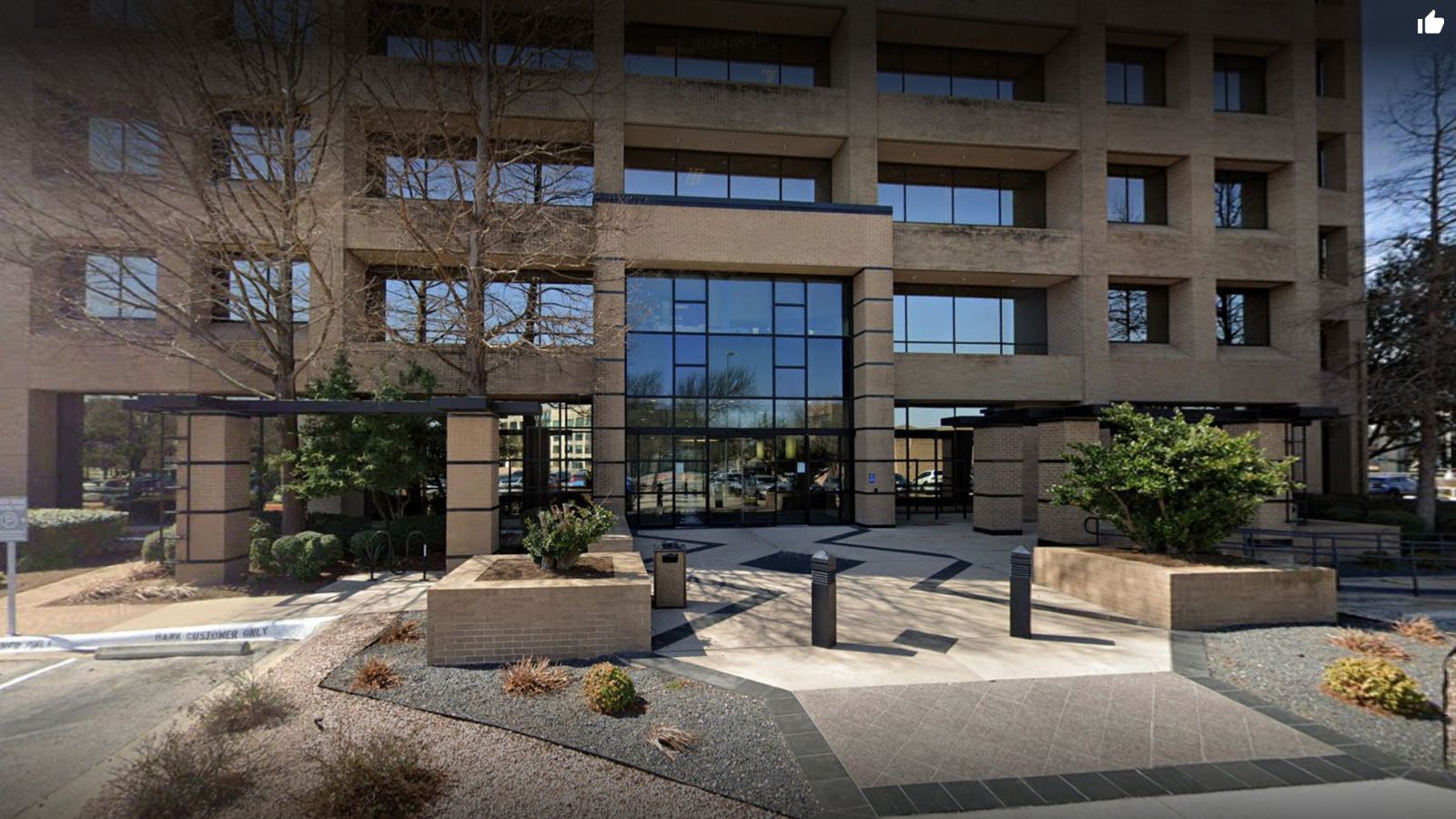 Executive Workspace, Lakeline image 5