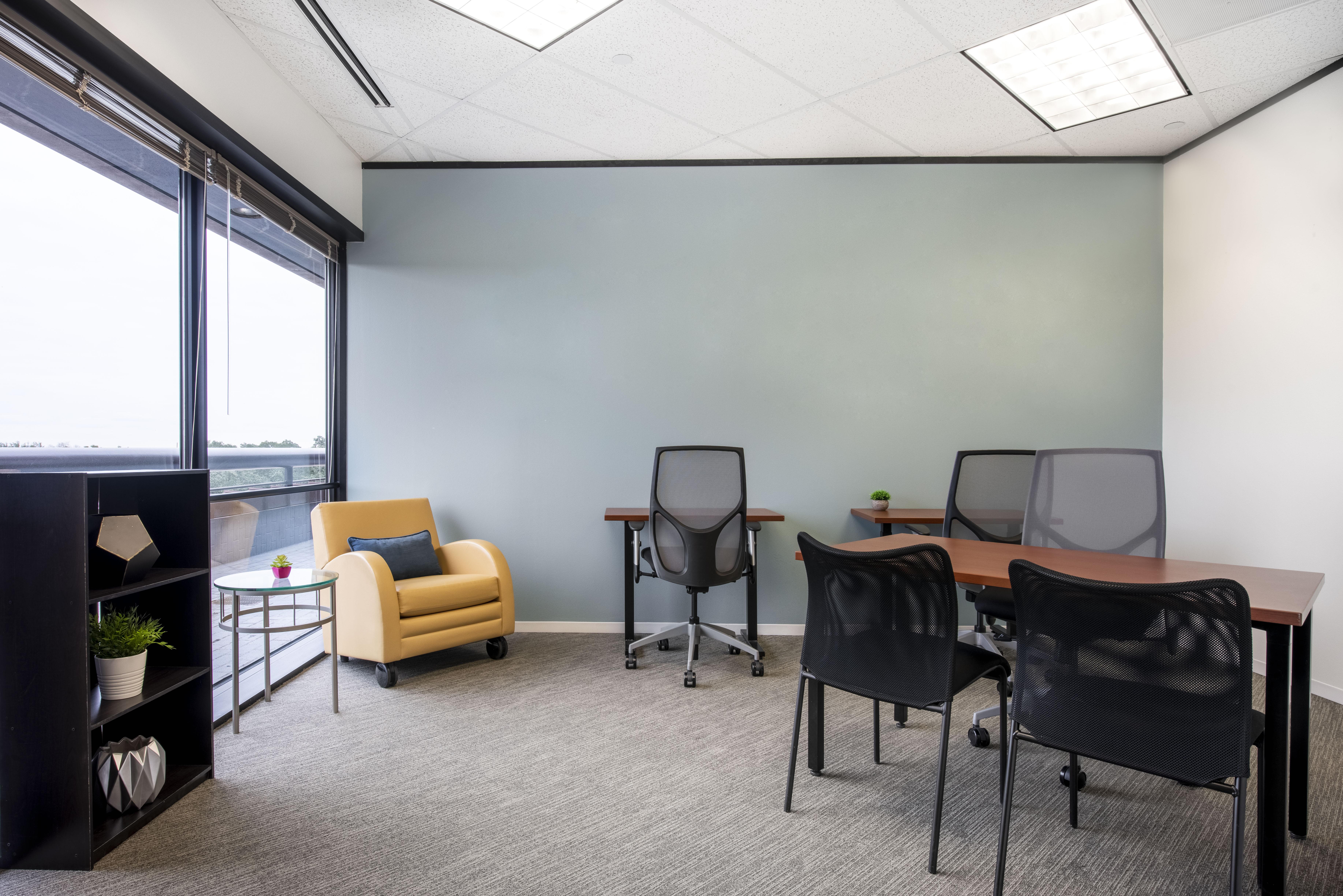 Regus - Texas, Austin - Westlake image 5