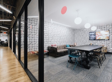 WeWork 600 Congress Ave image 4