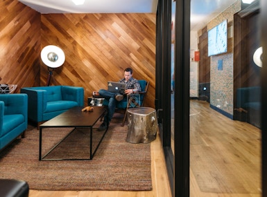 WeWork West 6th image 4