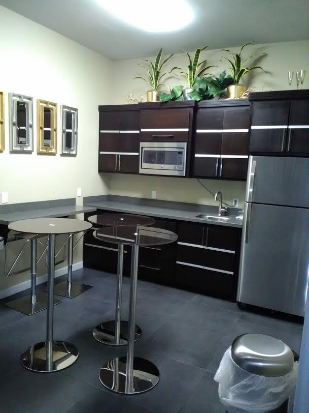 United Executive Office Suites image 4