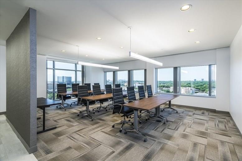 Glass Suites image 4