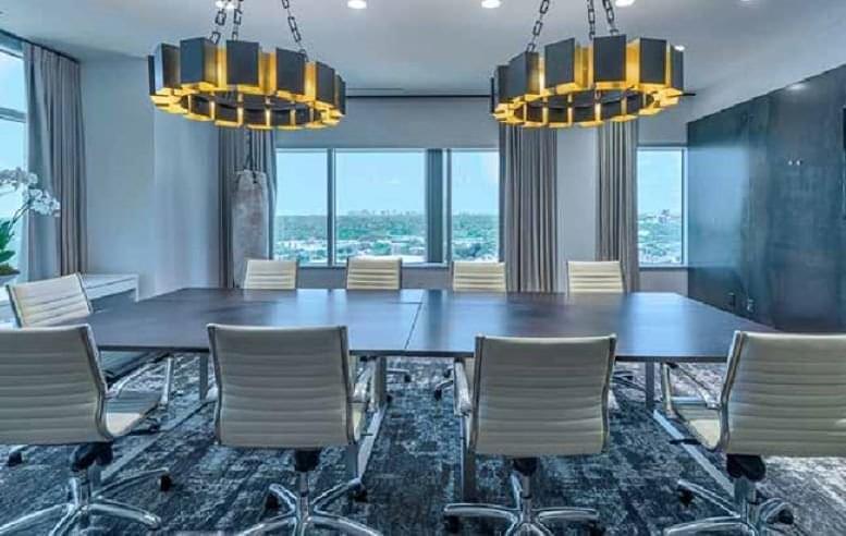 Glass Suites image 3