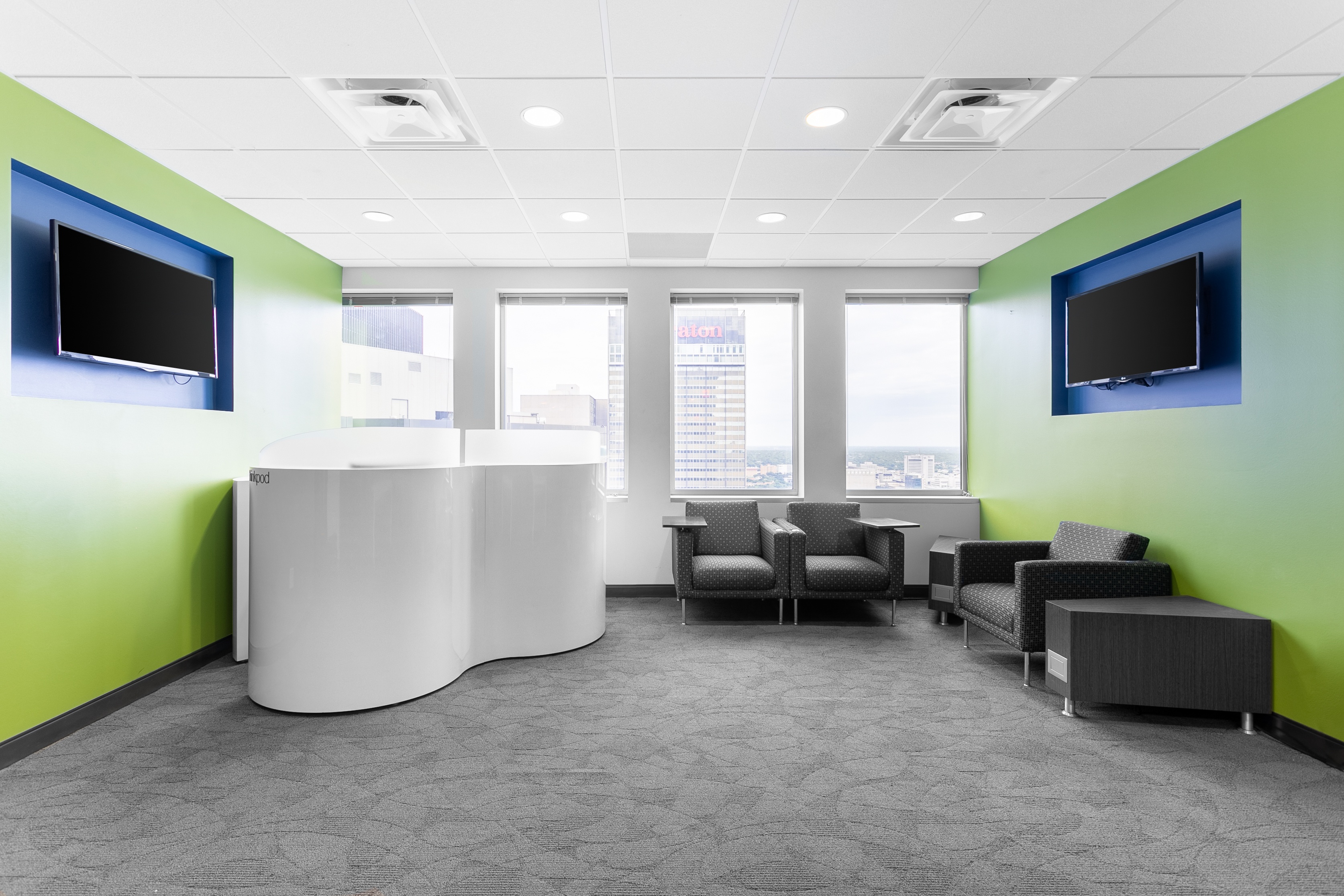 Regus - Texas, Dallas - Downtown Republic Center image 5