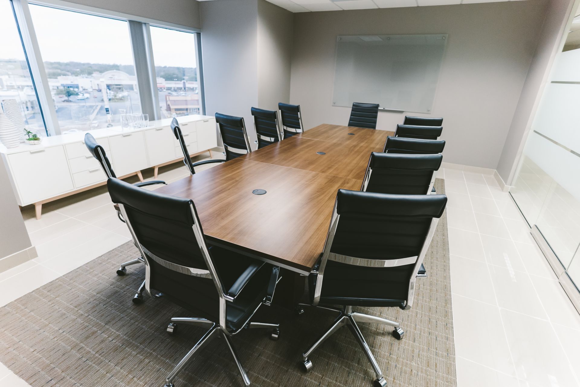 WORKSUITES Preston Hollow / Lake Highlands image 3