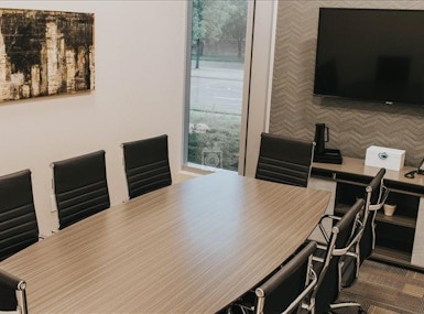 ExecutiveWorkspace image 5