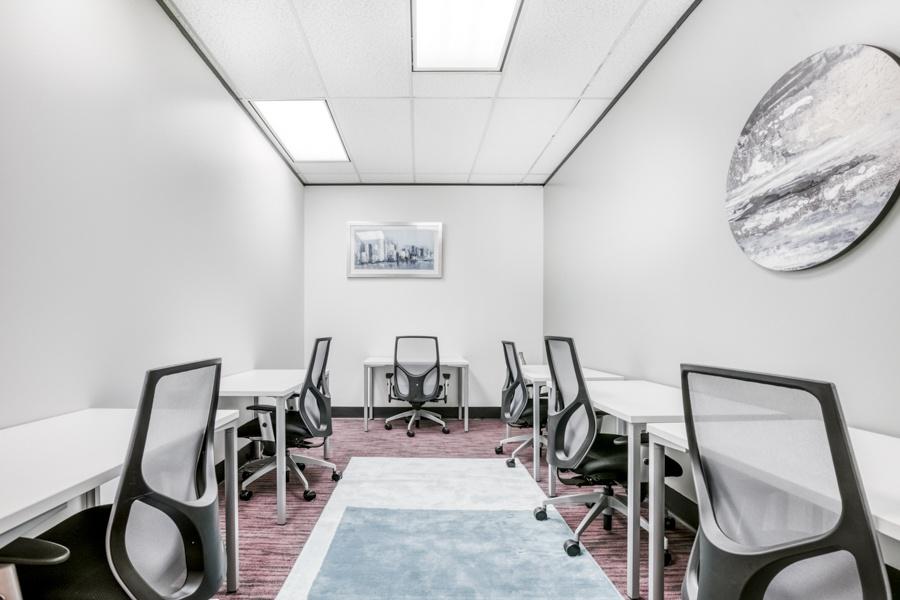 Regus - Texas, Houston - Upper Kirby image 4