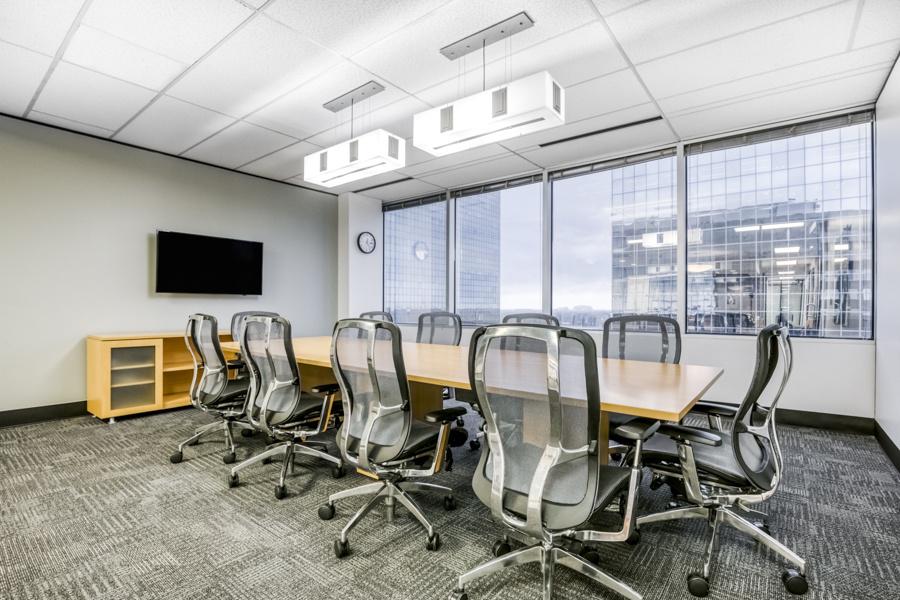 Regus - Texas, Houston - Upper Kirby image 1