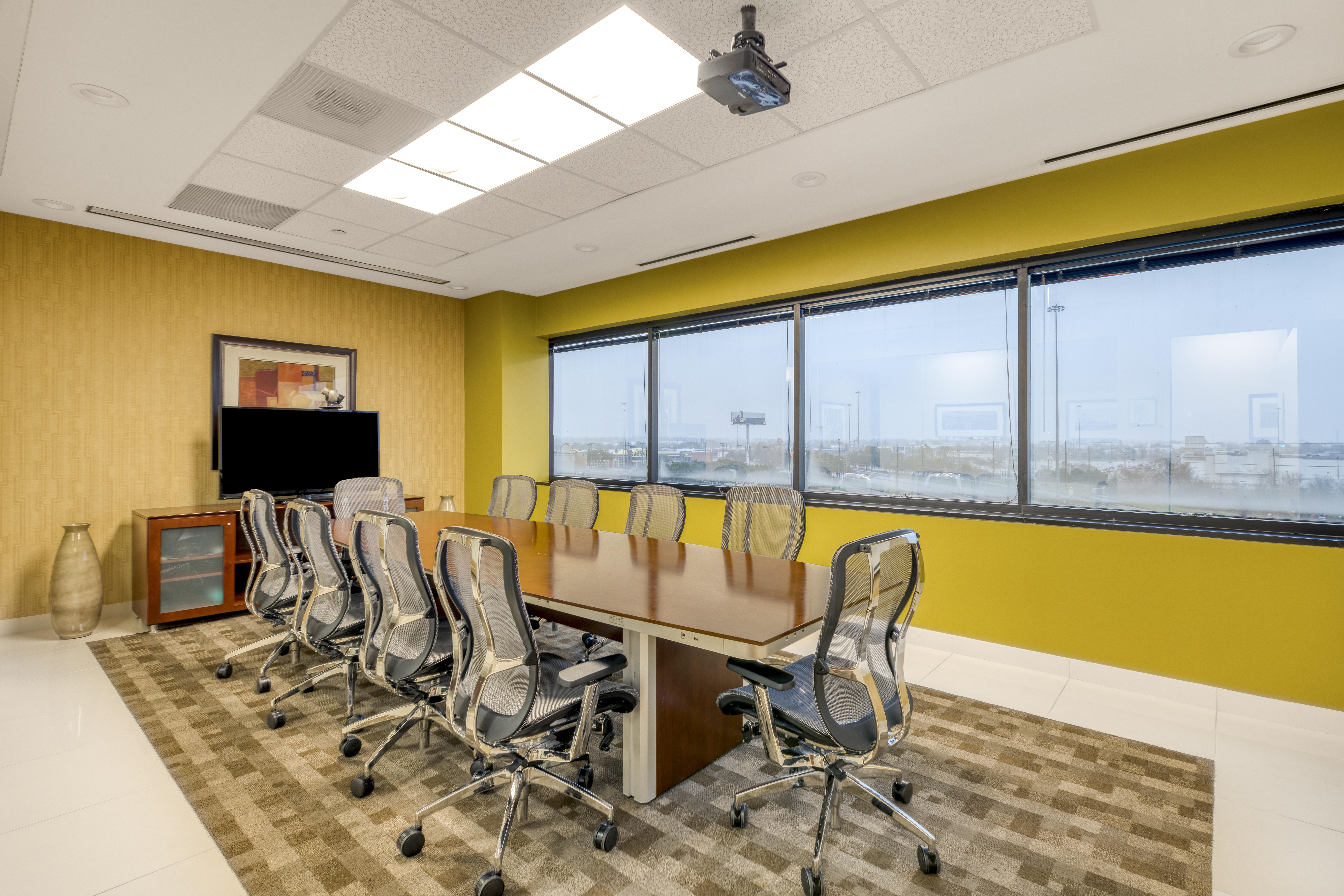 Regus - Texas, Houston - Willowbrook image 3