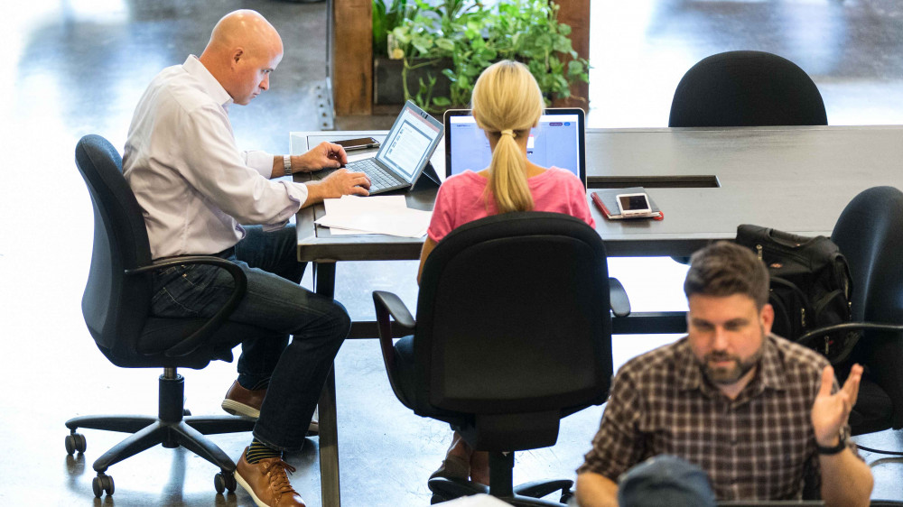 Common Desk Granite Park image 2
