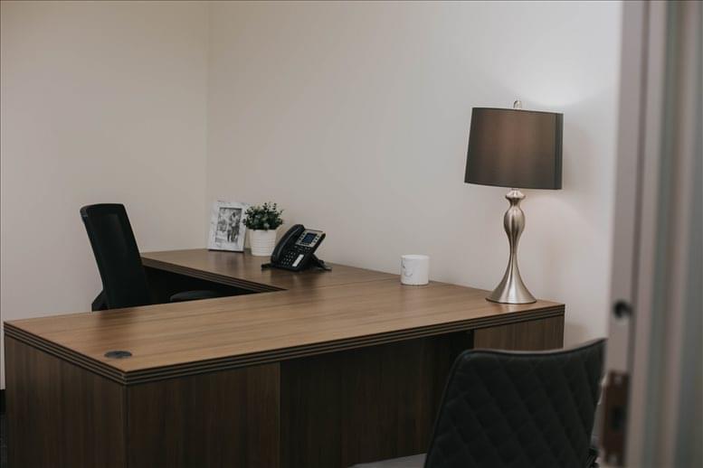 ExecutiveWorkspace  Park Ventura, Plano image 4