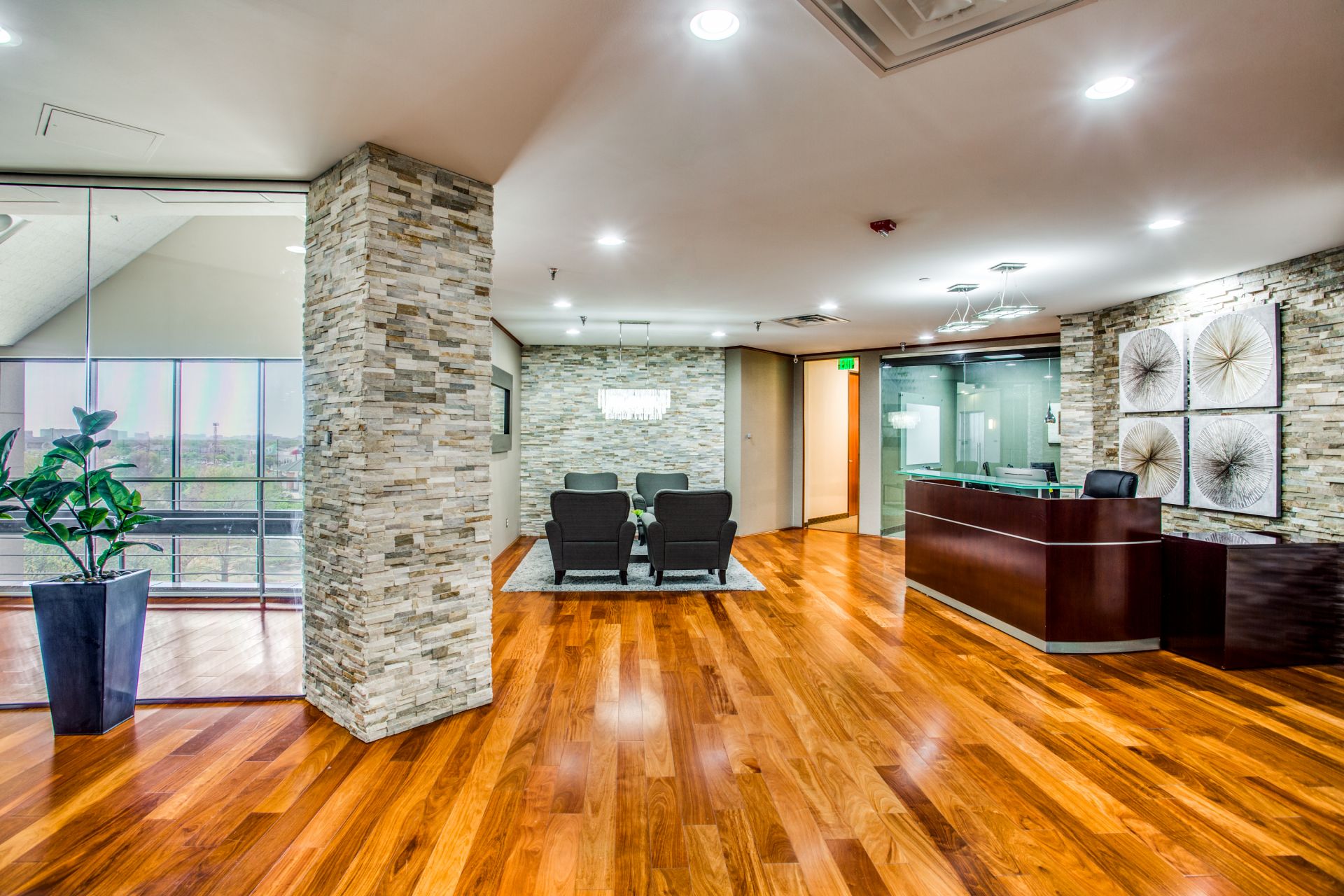 WORKSUITES West Plano image 2