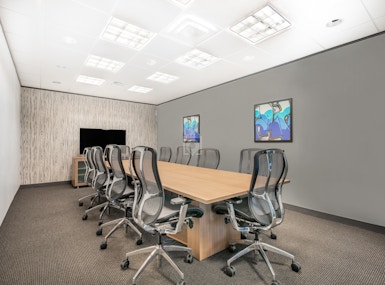 Regus - Texas, Round Rock - Old Town Square image 4