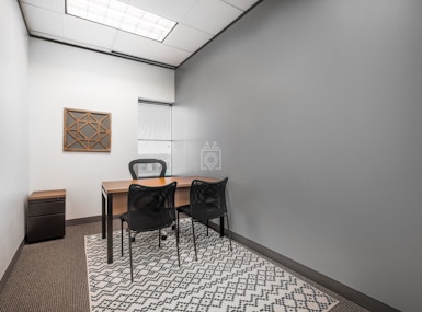 Regus - Texas, Round Rock - Old Town Square image 3