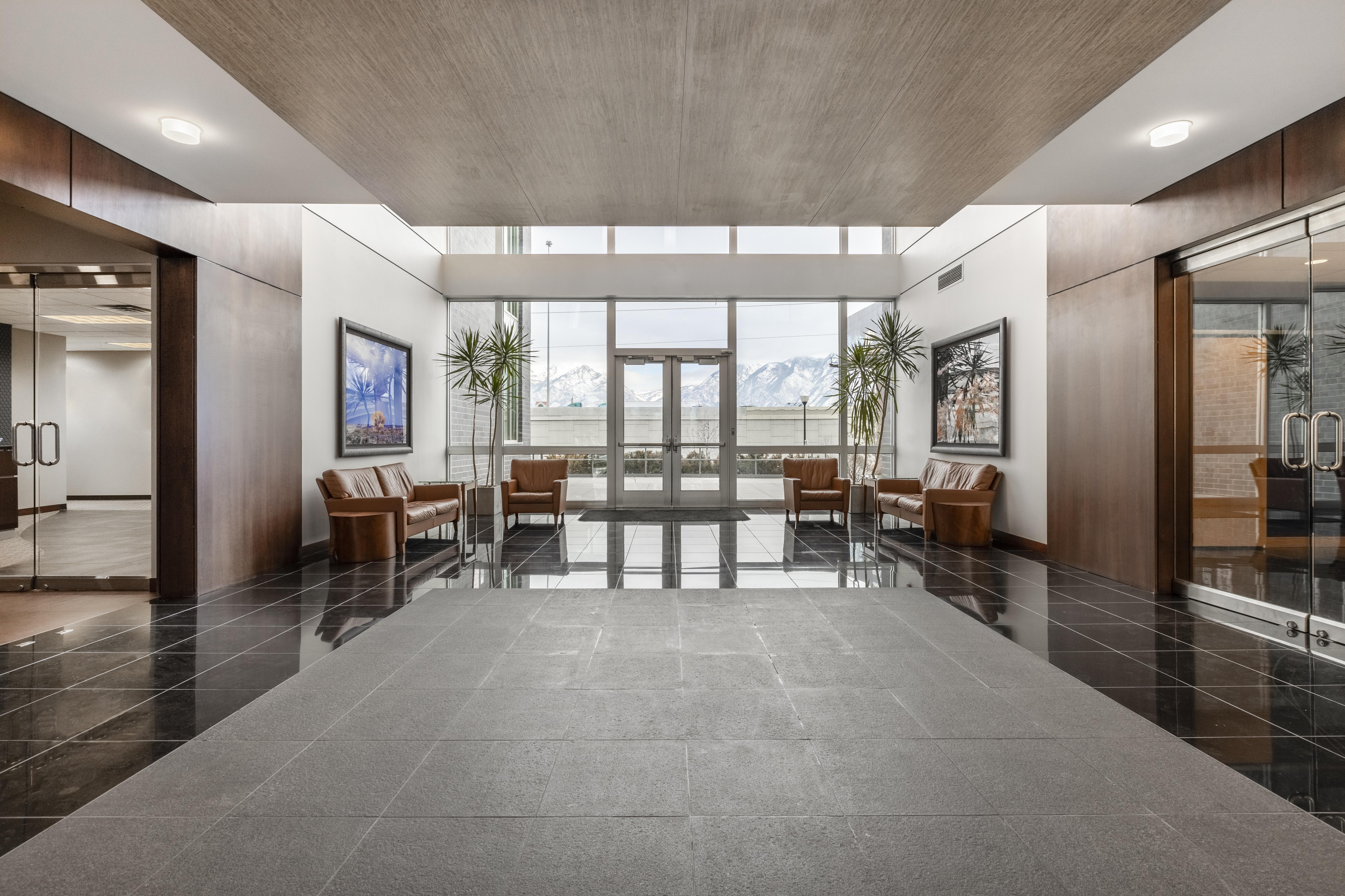 Coworking space on Regus Utah, Sandy Sandy Center, Sandy ...