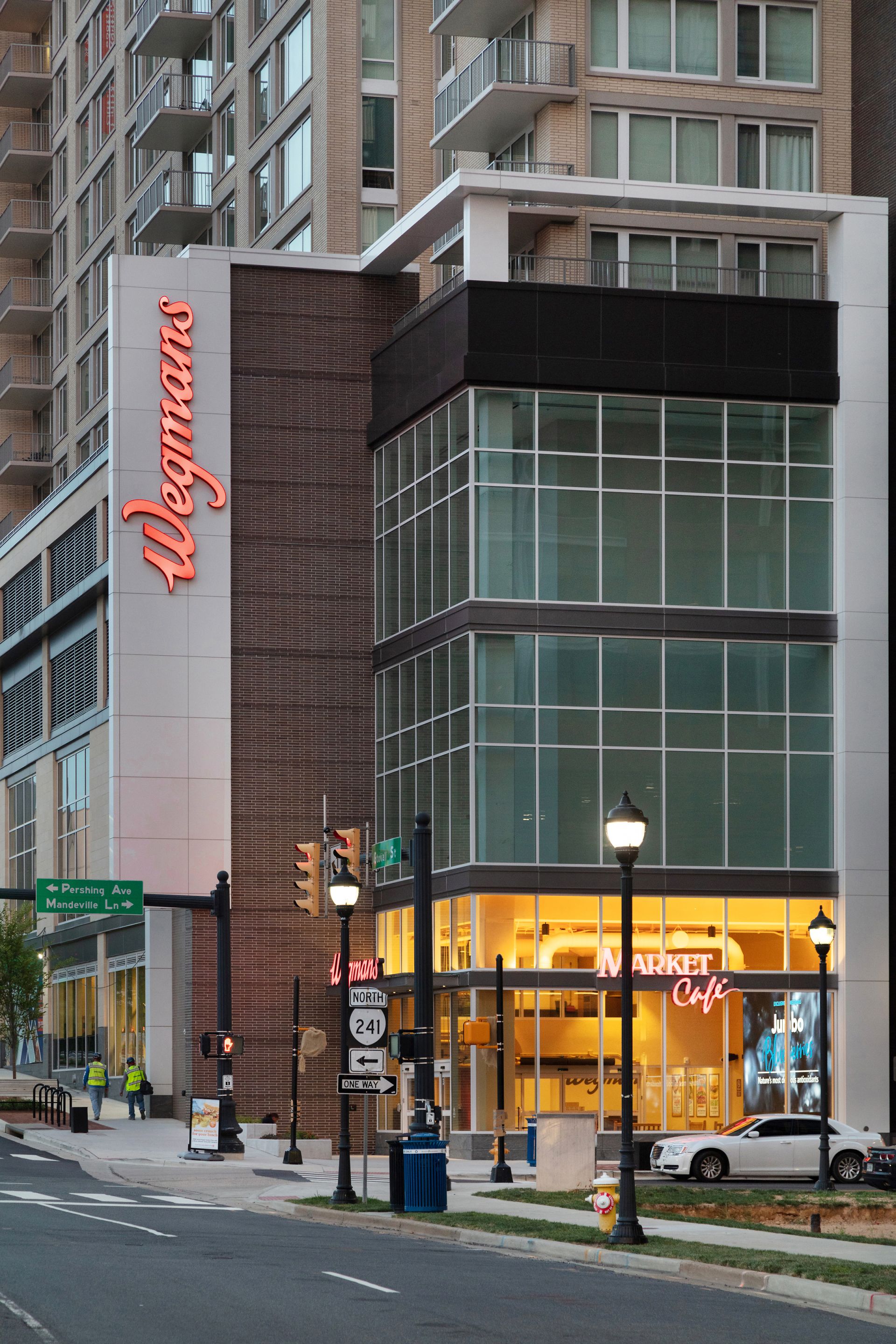 Carlyle Tower, powered by cove image 3