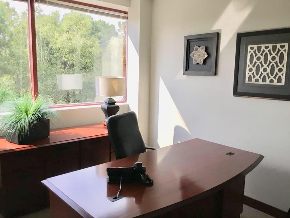 Business Center International image 4