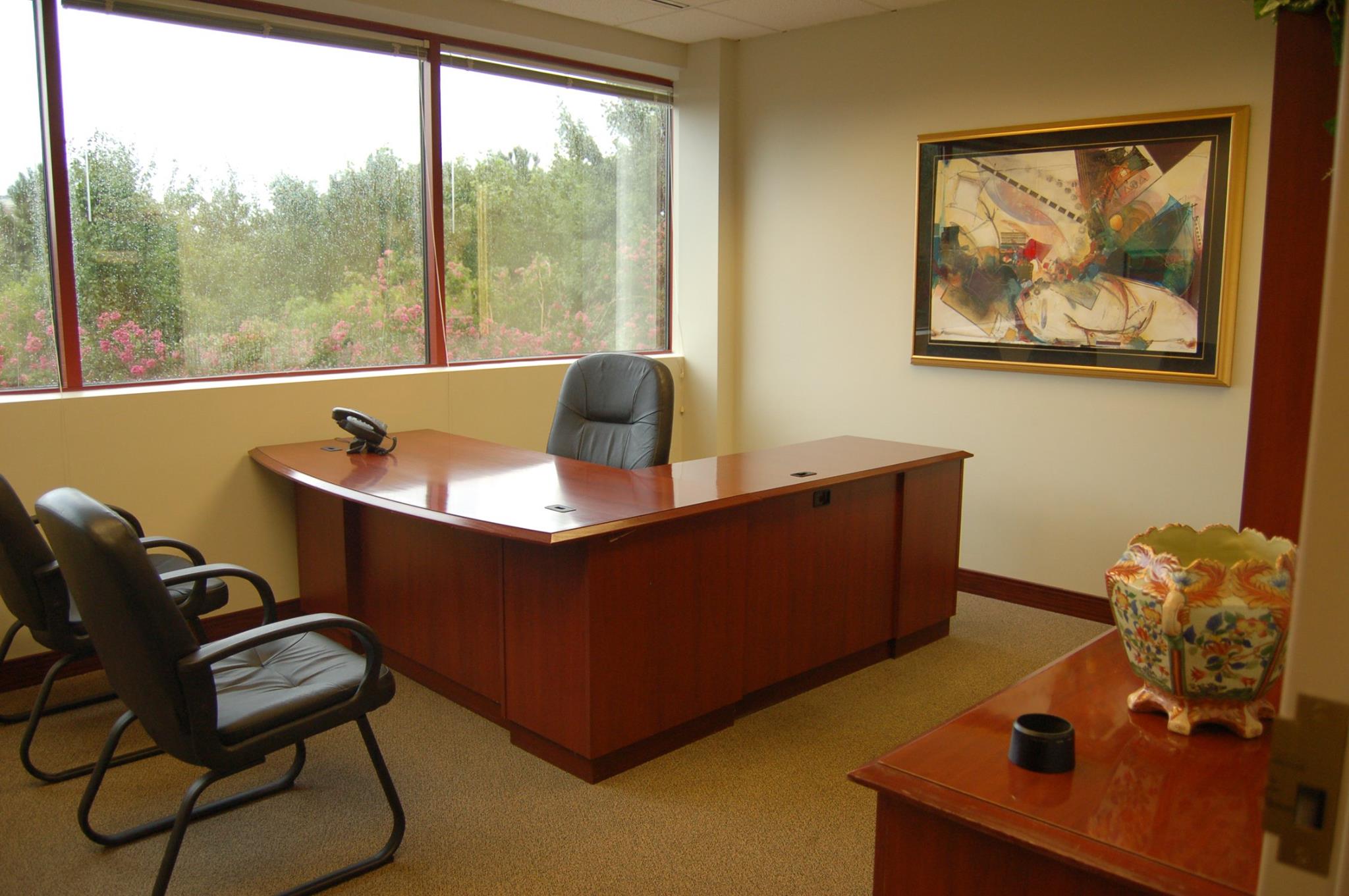 Business Center International image 3