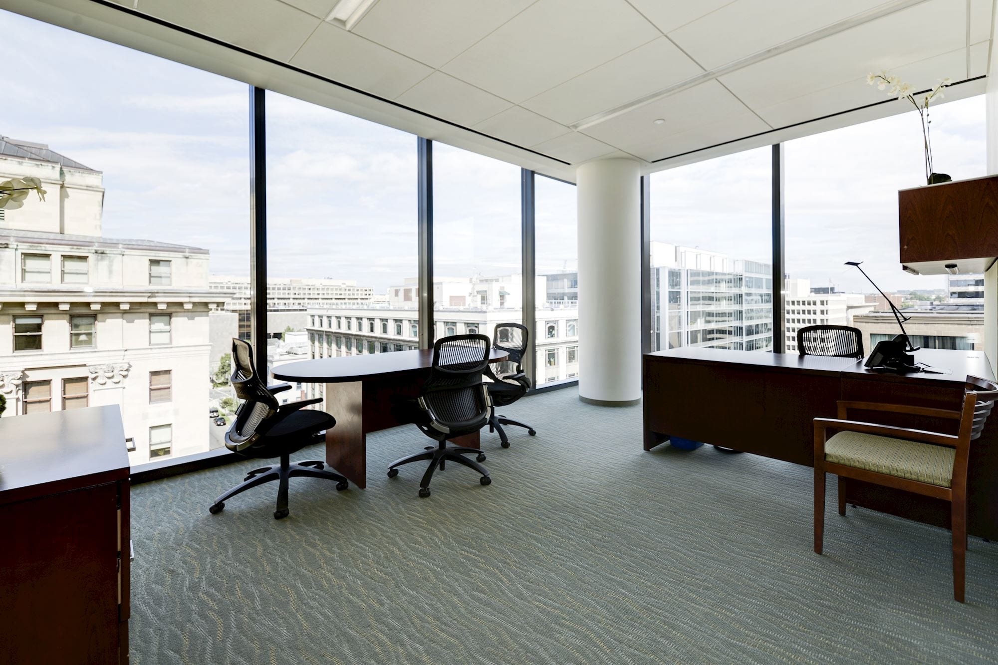 Carr Workplaces Capitol Hill image 4