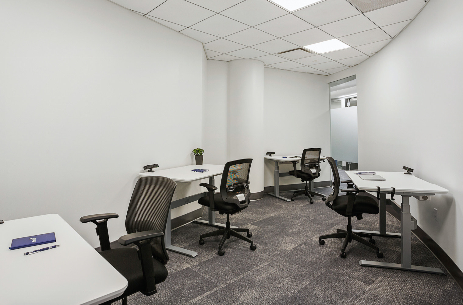 District Offices - Ronald Reagan Building image 3