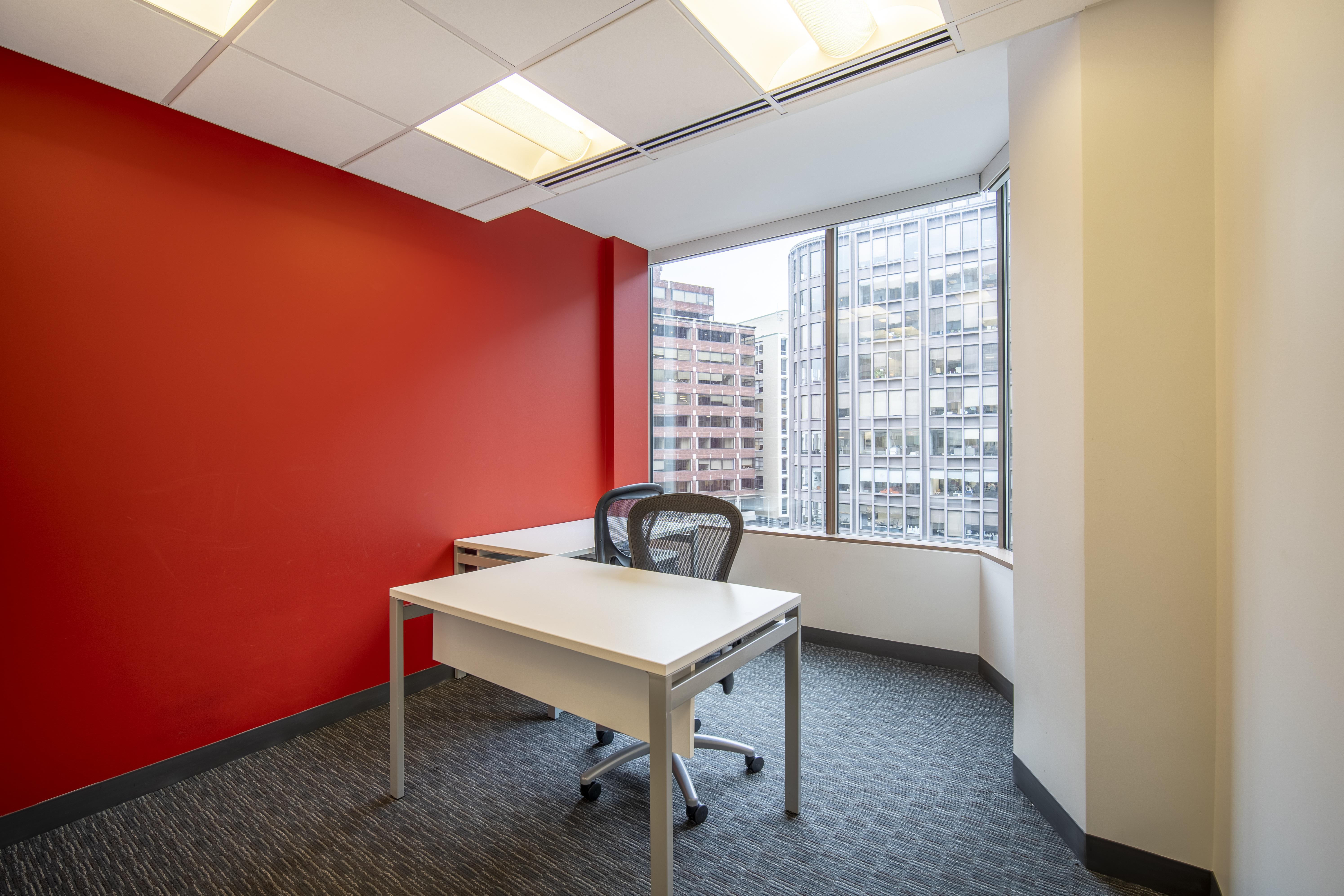 Regus - District Of Columbia, Washington DC - Connecticut Avenue image 3